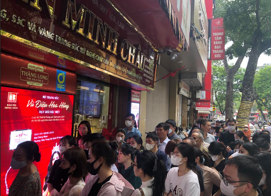 Động lực mua vàng