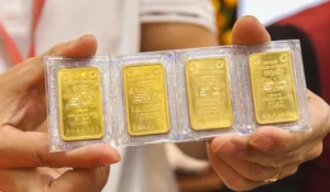 Phân tích nguyên nhân tăng giá vàng trong nước